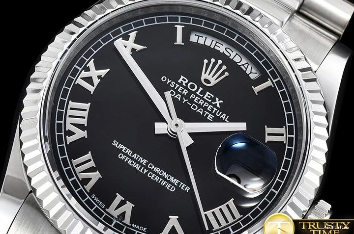 0915 RDD0215C – DayDate 36mm Affordable 686